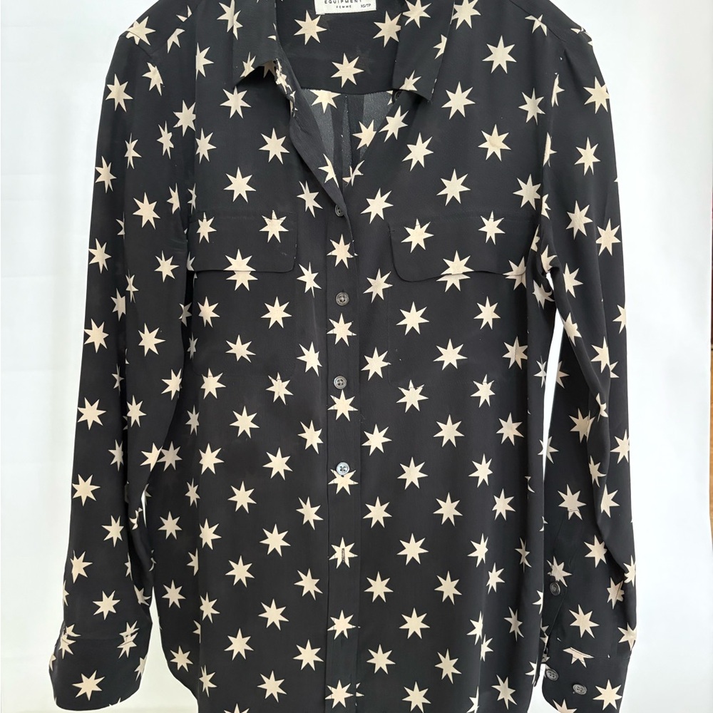 Equipment Femme Star Print Silk Blouse